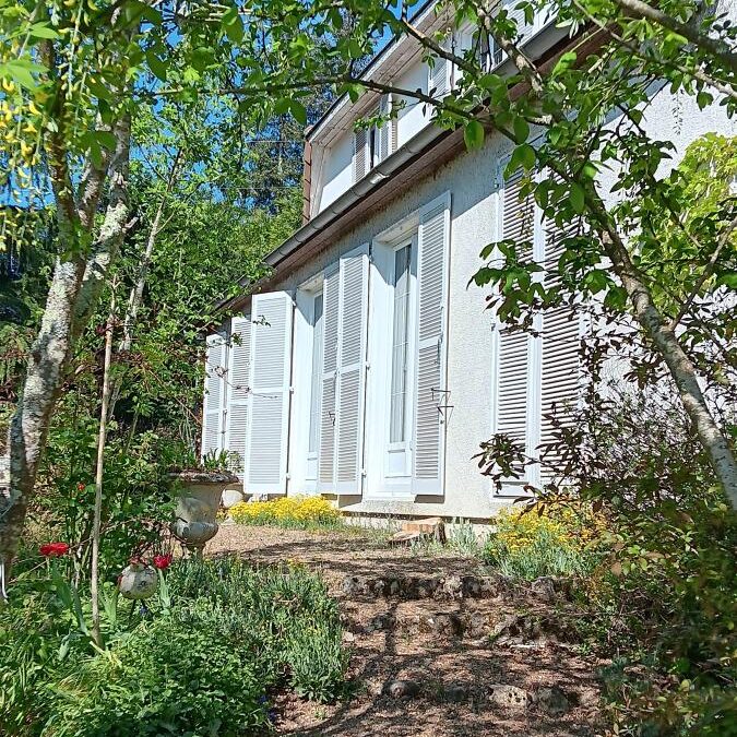 Vente Maison – 8 pièces – 174 m² à Rouillon – Sarthe (72700)